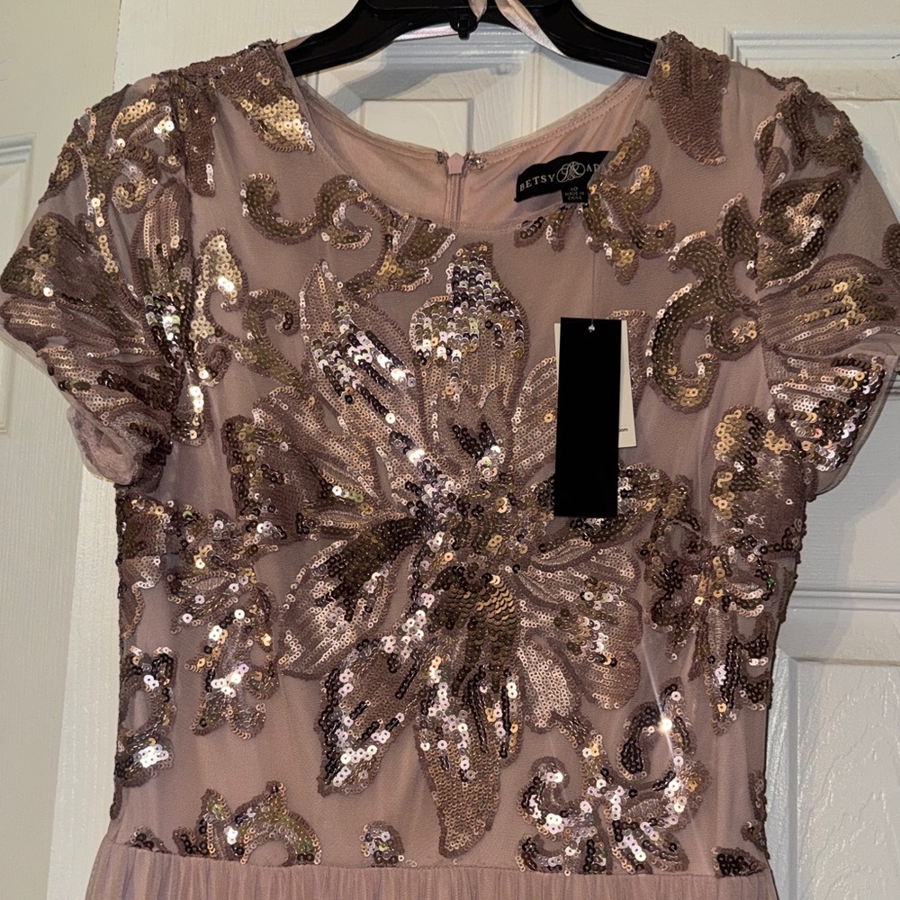 Betsy & Adam Blush Sequin Floral Bodice Maxi Dress - Picture 2 of 15